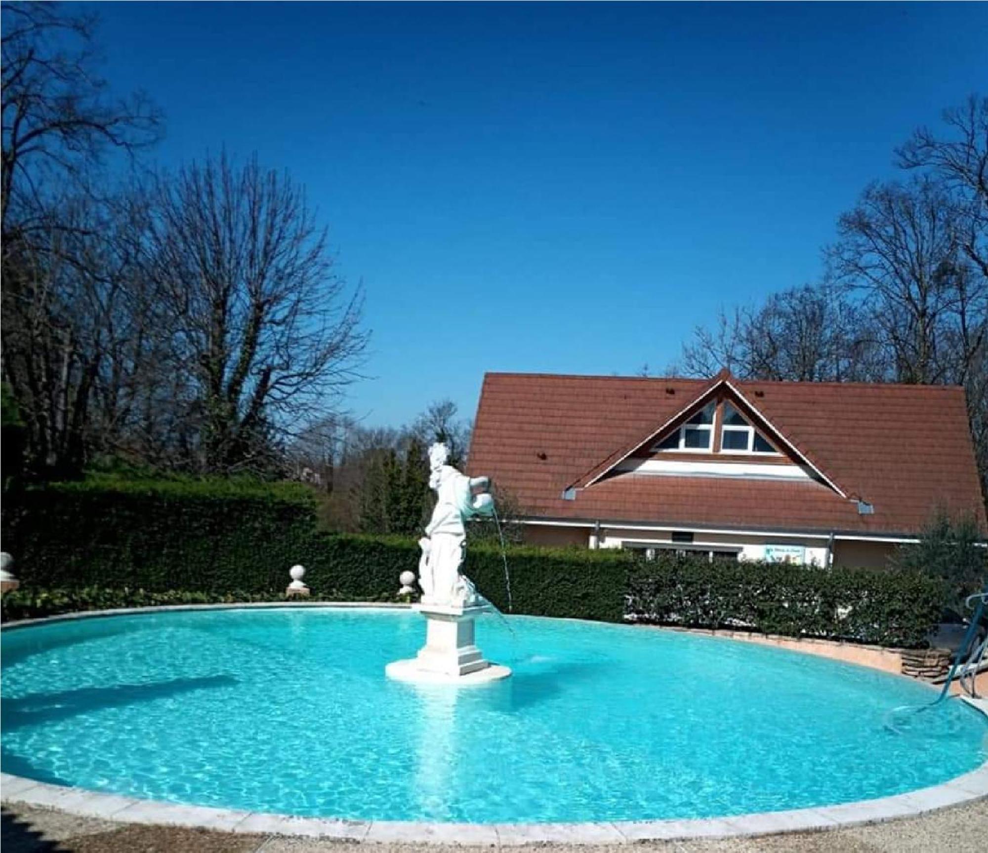 Les Jardins Du Castel Gites Annick Et Jean Paul Saint-Georges-d'Esperanche Exterior foto